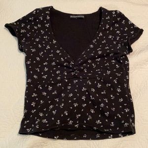 Brandy Melville flower printed shirt
